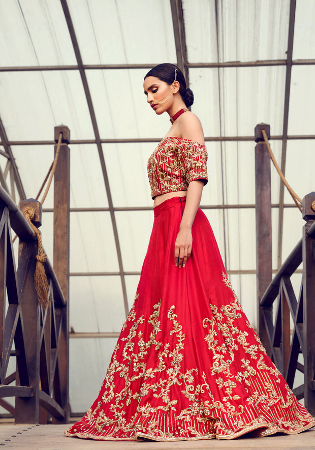 Pakistani Wedding Dress in Elegant Ivory Silk