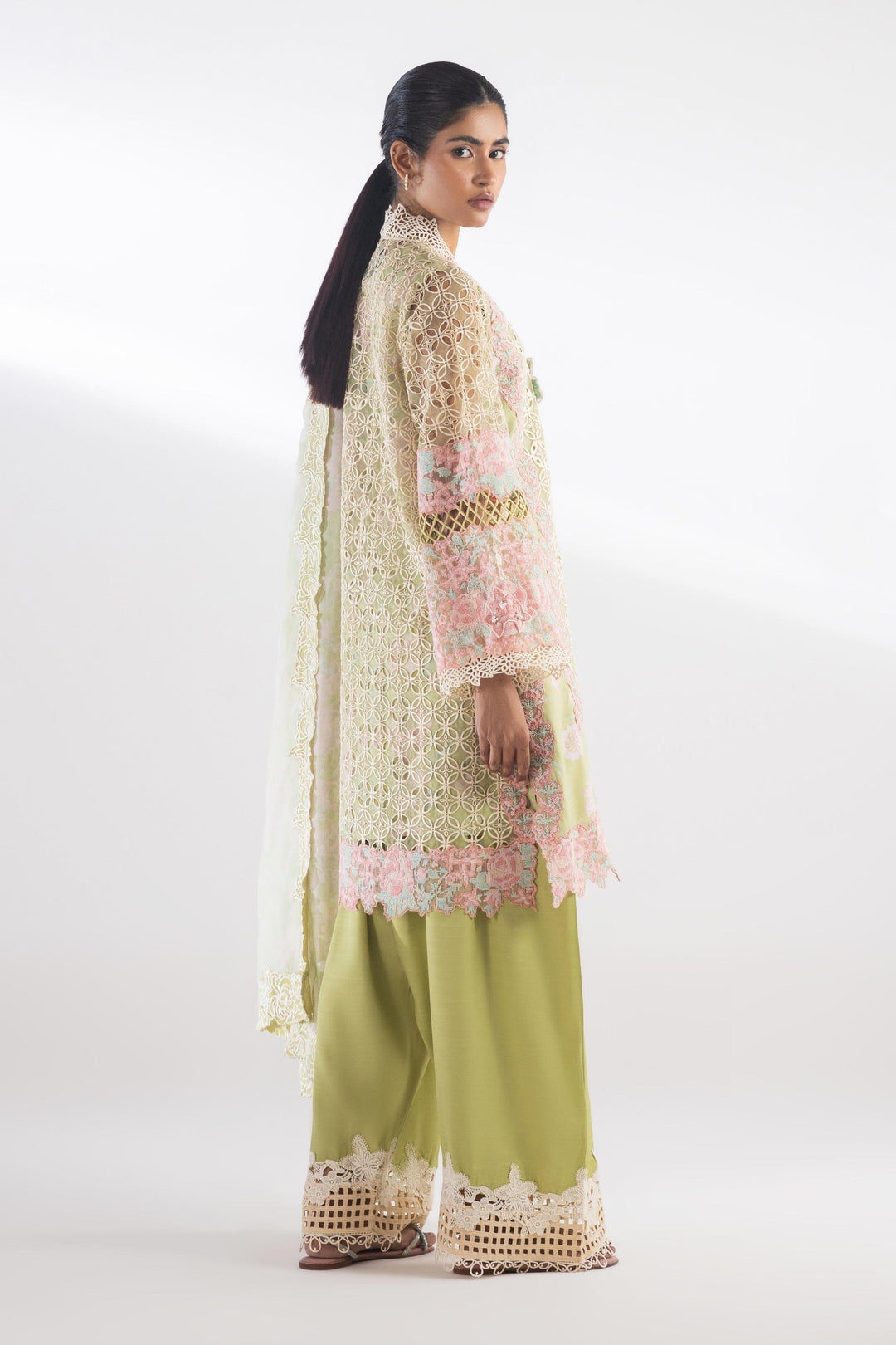 Sana Safinaz Elegant Green Organza Pakistani Dresses