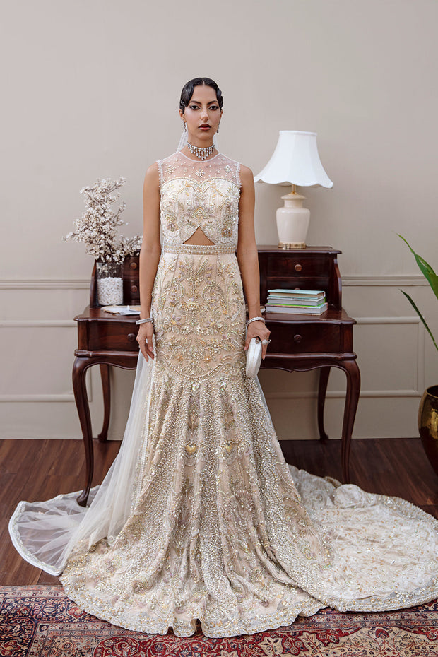 Stunning Off-White Pakistani Bridal Dress with Embroidery