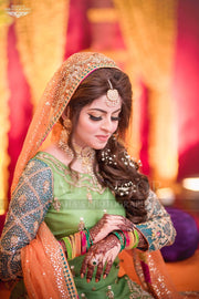 Pakistani Mehndi Gharara In Perot Green Color.Work Embalmed With Dabka Sitara,Gota And Thredads.