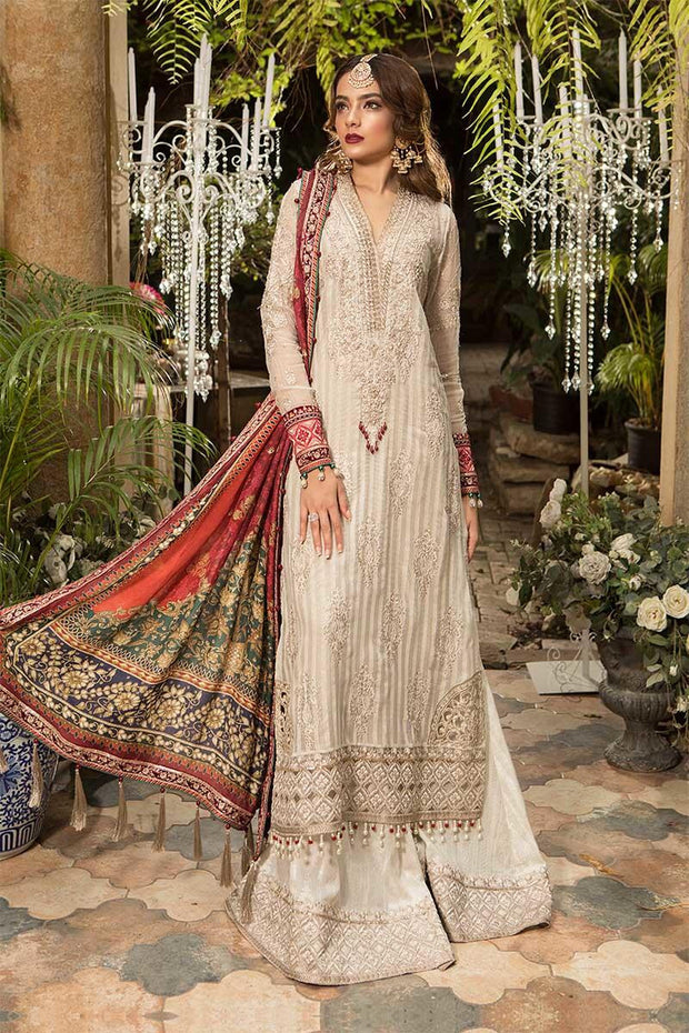 Eid Dress 2019 In Offwhite Gold Color.Work Emballished With Sequance Sevroski And Tilla Threads Embroidery.