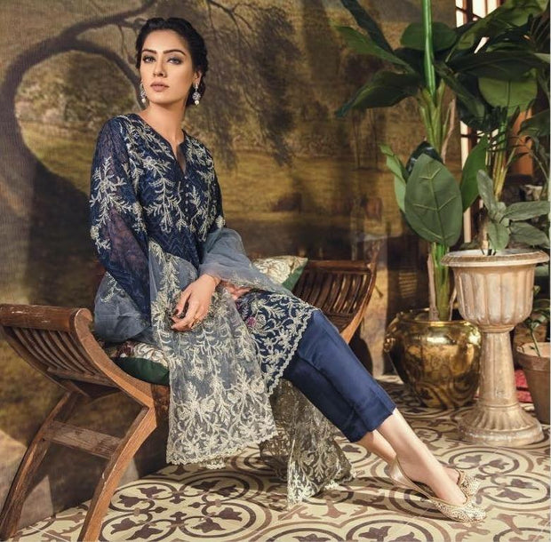 Chiffon Designer Dress by Iznik.Work Embellished With Tilla, Threads Embroidery & Sequance.On Chiffon Fabric.