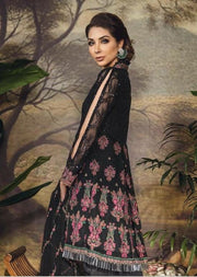 Pakistani Black Dress In Chiffon Fabric.Work Embellished With Threads  And Sequance Work.