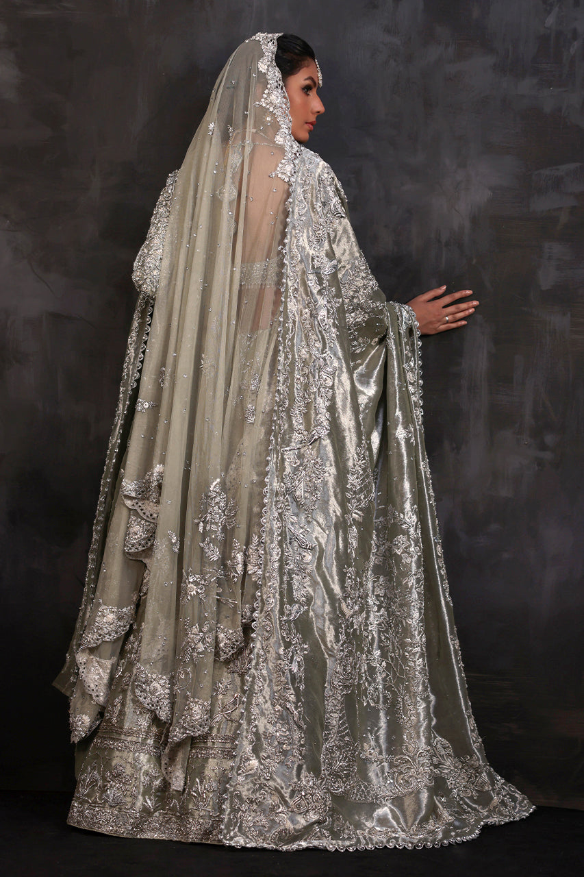 Stunning Pakistani Bridal Lehenga for Your Special Day