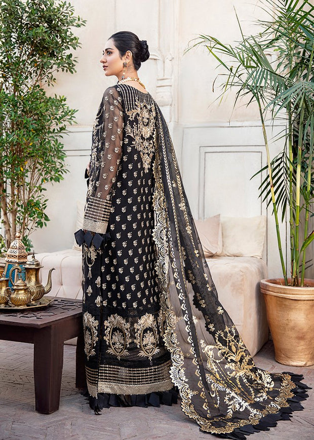 Black Crinkle Chiffon Outfit with Embroidery Backside Look
