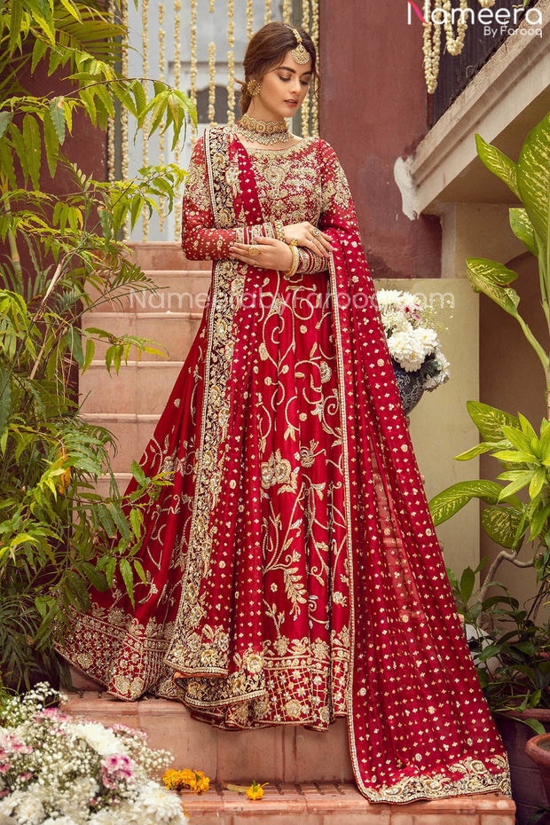 red bridal dress pakistani
