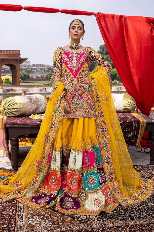Bridal Dresses for Mehndi in Sharara Kameez  2022