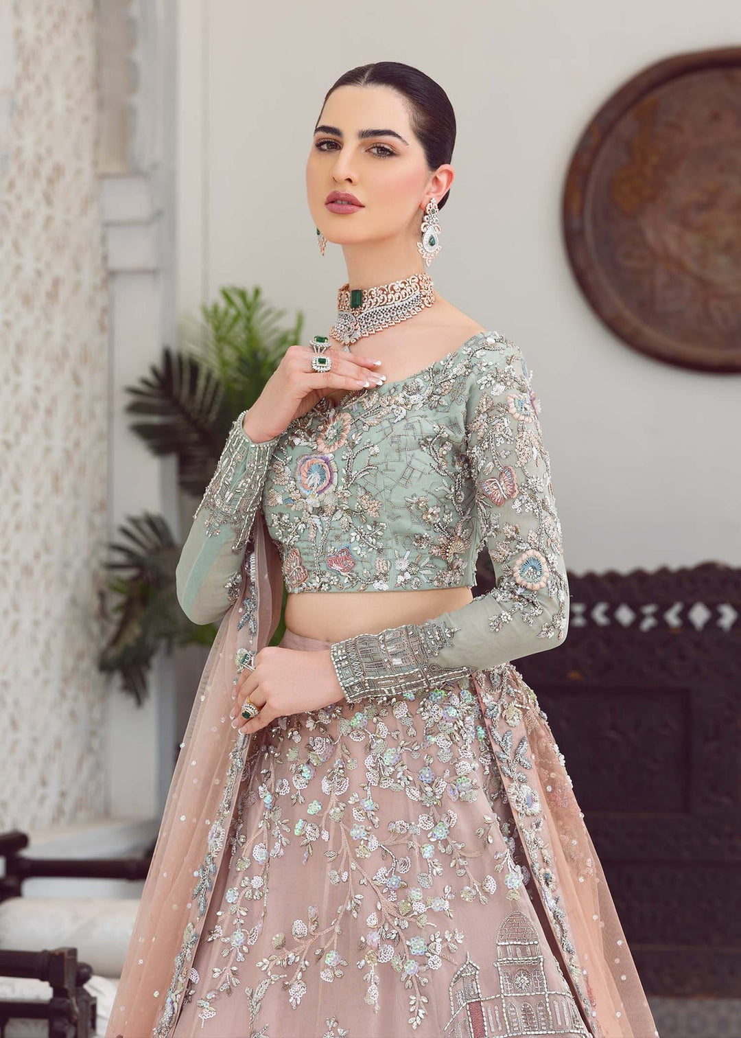 Stunning Pakistani Bridal Lehenga Choli for Weddings
