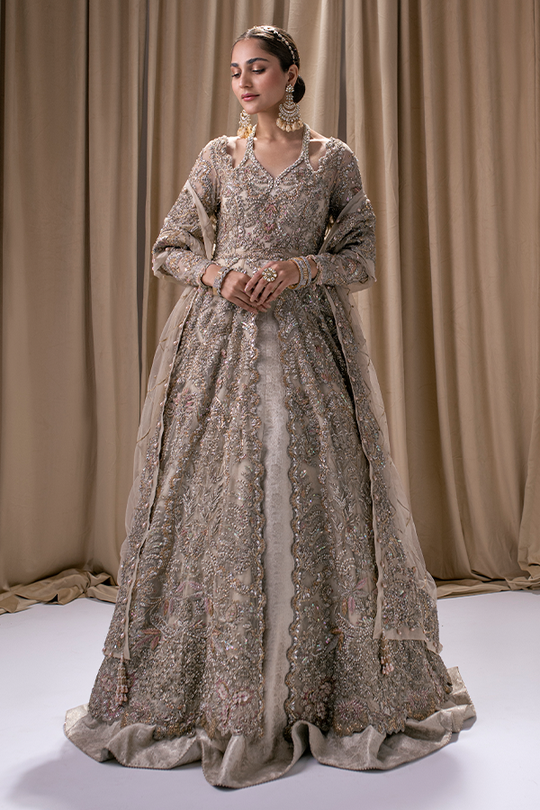 Elegant Pakistani Bridal Lehenga with Jamawar Gown