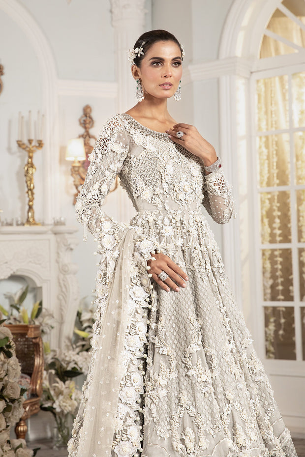 Bridal Pakistani White Bridal Dress in Gown Lehenga