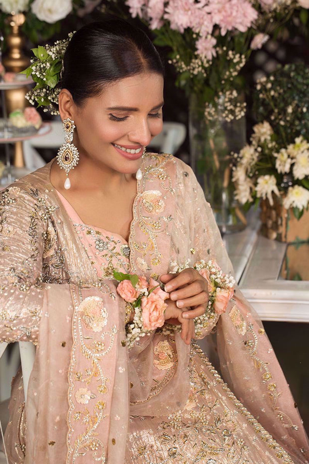 Bridal Pashwas for Wedding in Ivory Color Close Up