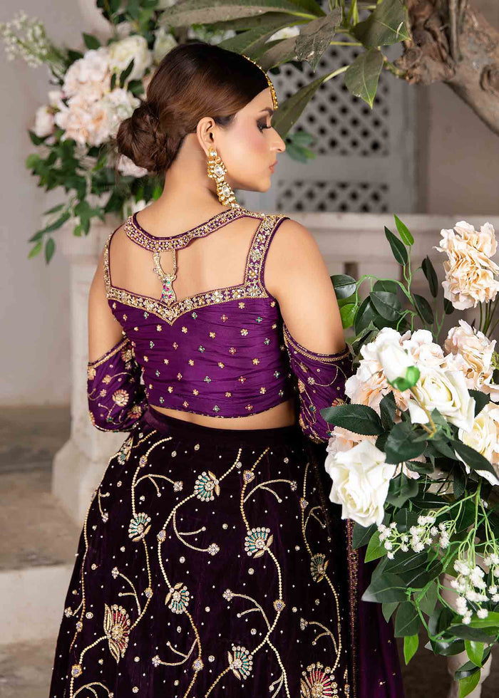 Exquisite Pakistani Bridal Purple Lehenga Choli With Dupatta