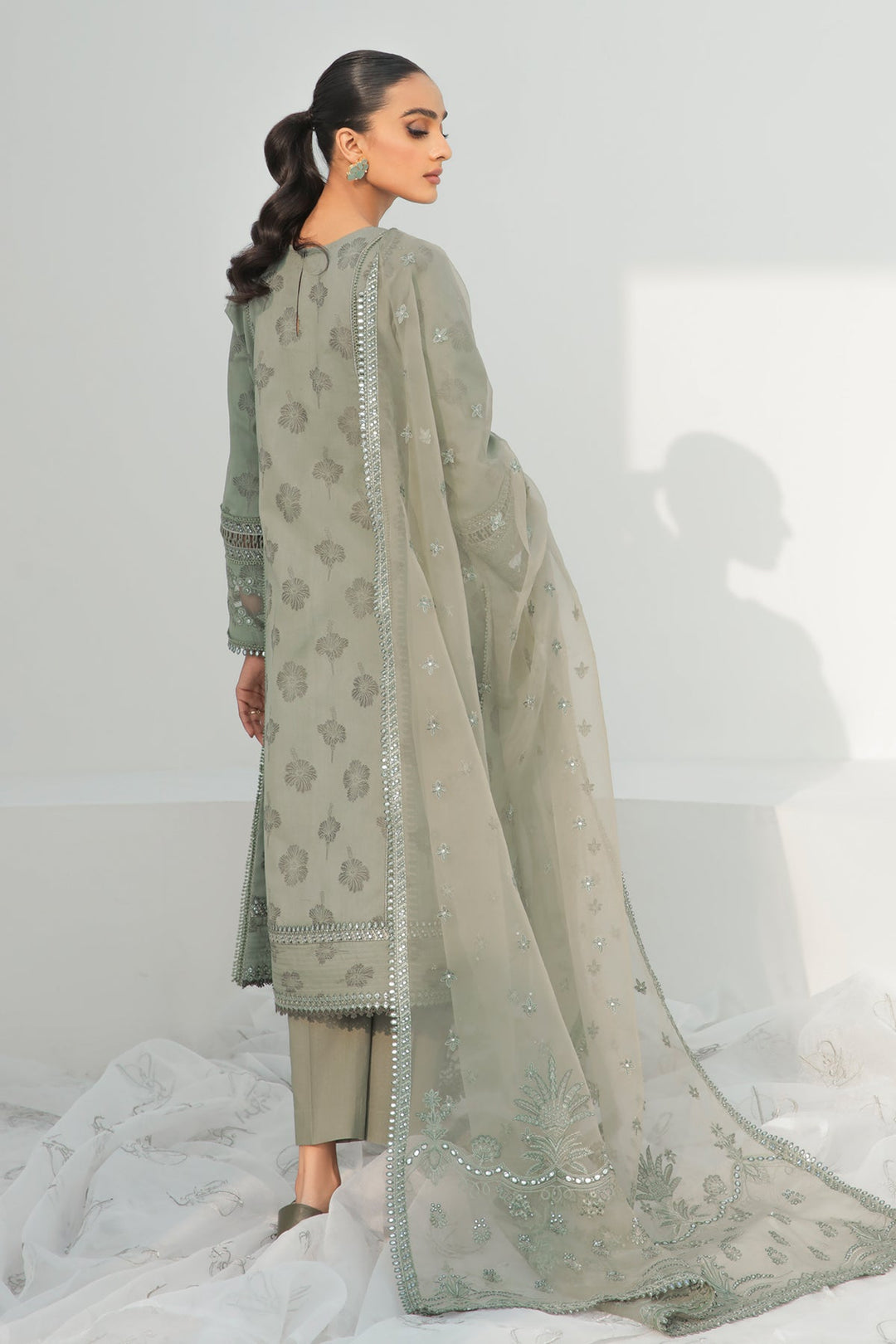 Pakistani Long Kameez Salwar and Dupatta Party Wear
