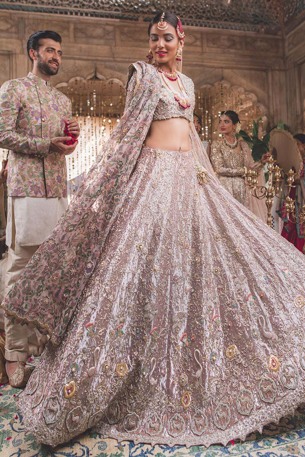Pink Hindi Wedding Clothes Heavy Designer Indian Bridal Wear Baby Pink Lehenga Choli Pink Hindi Wedding Clothes Heavy Designer Indian Bridal Wear Baby Pink Lehenga Choli