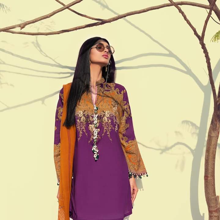 Designer Lawn Suit in Pakistan Close Up