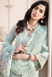 Designer Luxury Lawn Dress for Eid Close Up