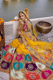 Dresses for Mehndi in Sharara Kameez 