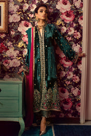 Elegant Blue Velvet Pakistani Kameez Salwar Dress