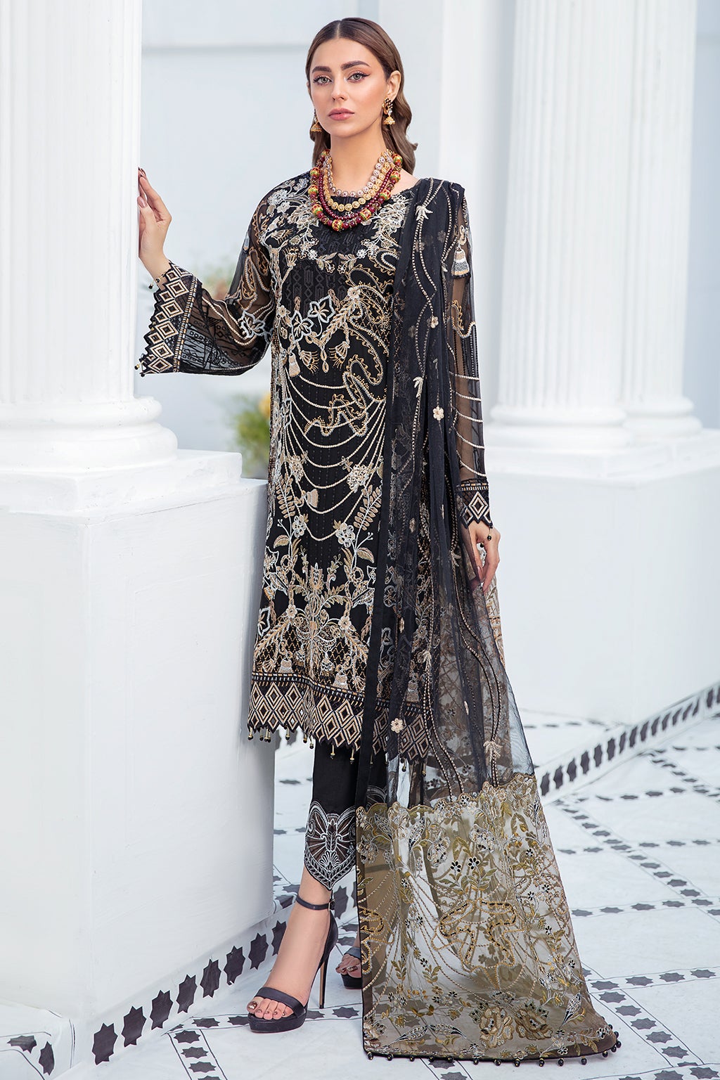 Elegant Chiffon Dress Pakistani in Black Color 2022