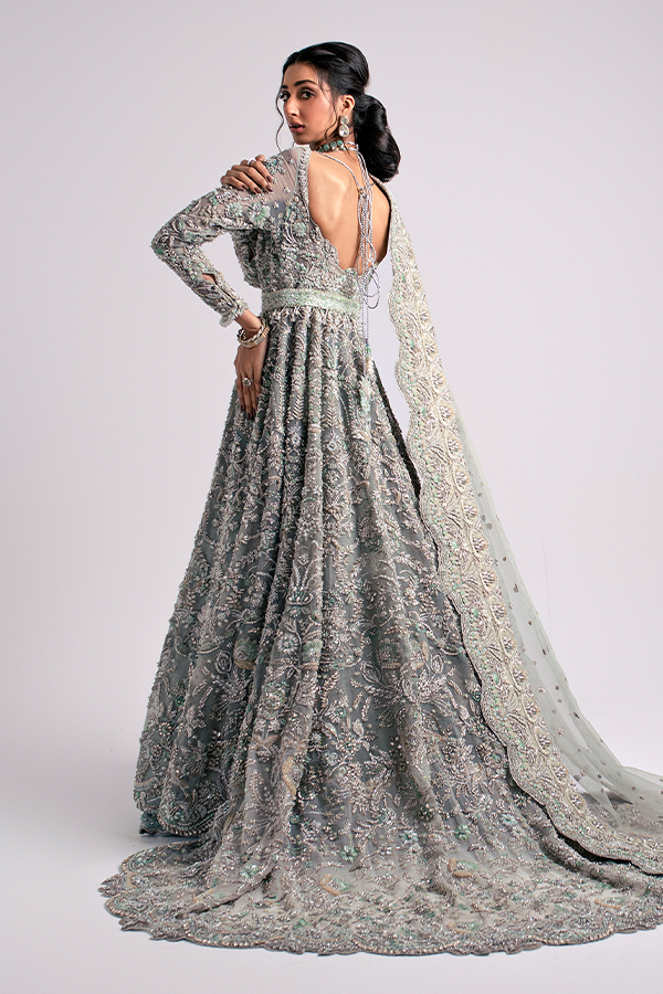 Stunning Embroidered Pakistani Bridal Lehenga for Weddings