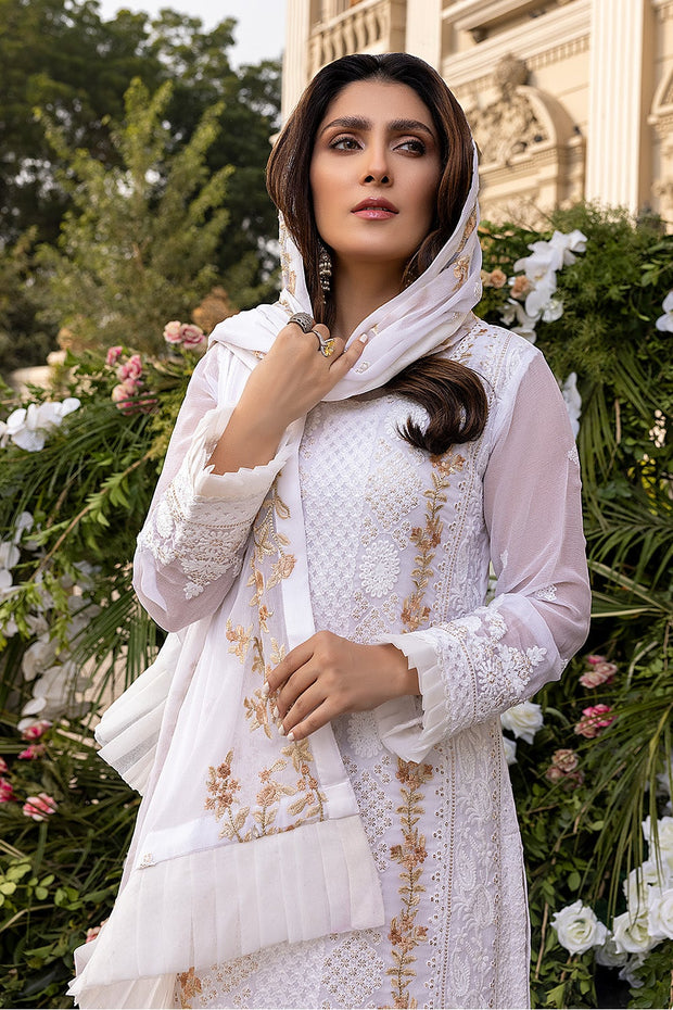 Elegant Formal Pakistani Dress in Ice White Shade Online SMALL Elegant Formal Pakistani Dress in Ice White Shade Online SMALL