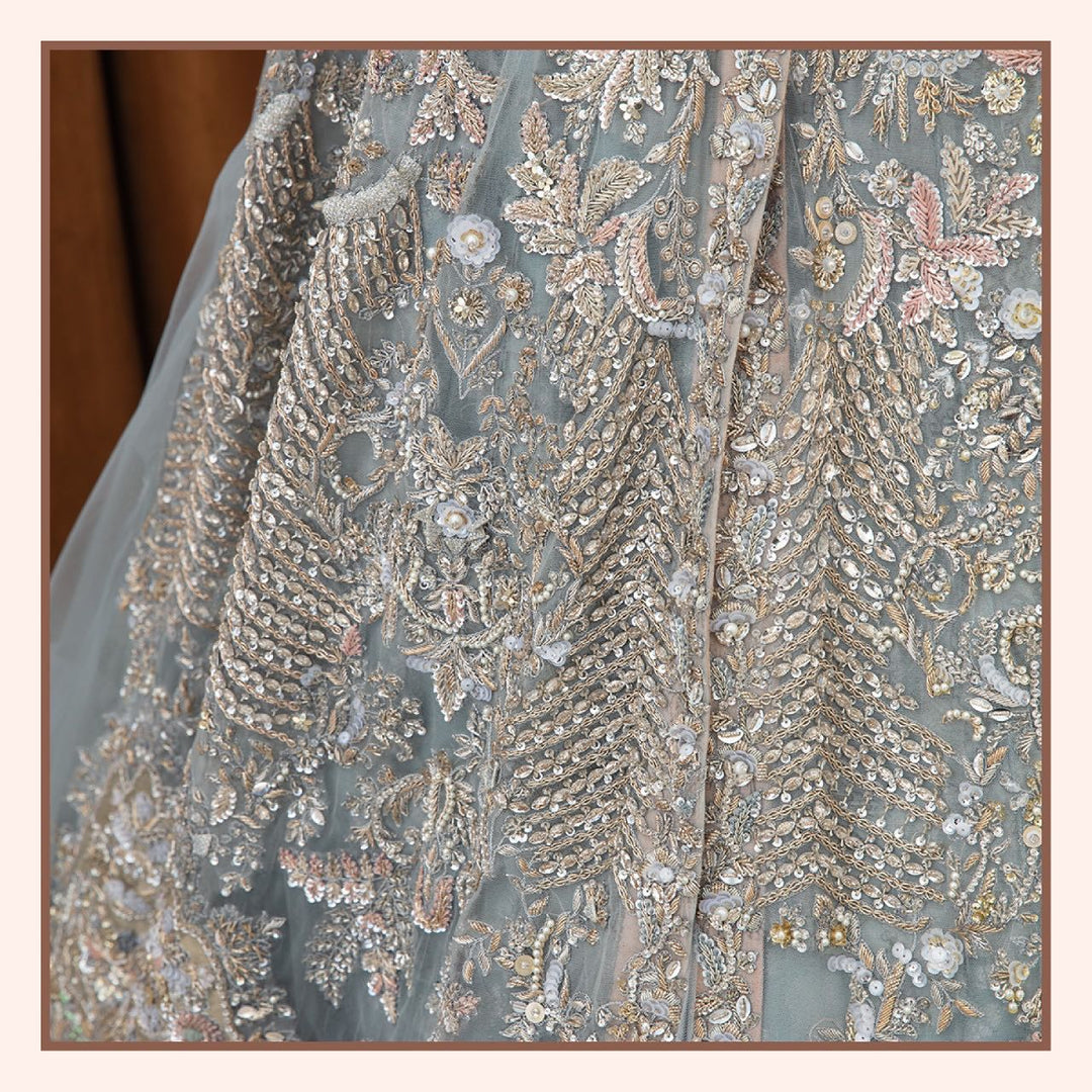 Elegant Pakistani Bridal Dress & Lehenga for Weddings