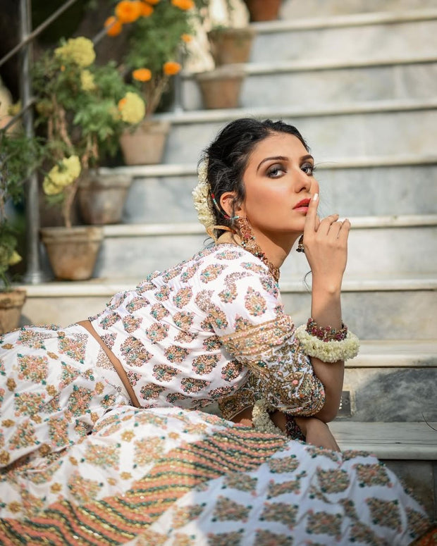 Elegant Pakistani Bridal Lehenga with Choli Dress