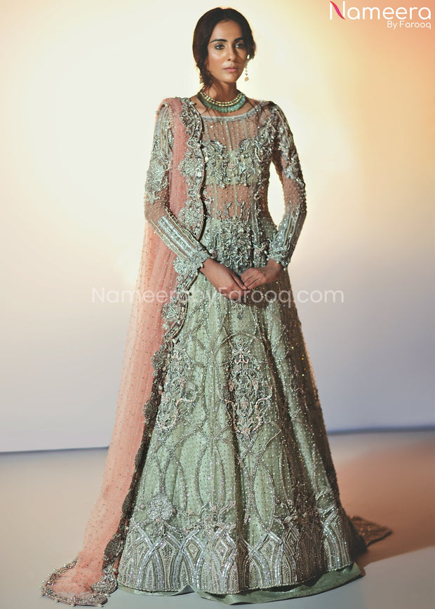 Elegant Pakistani Bridal Maxi for Wedding Online Overall Look
