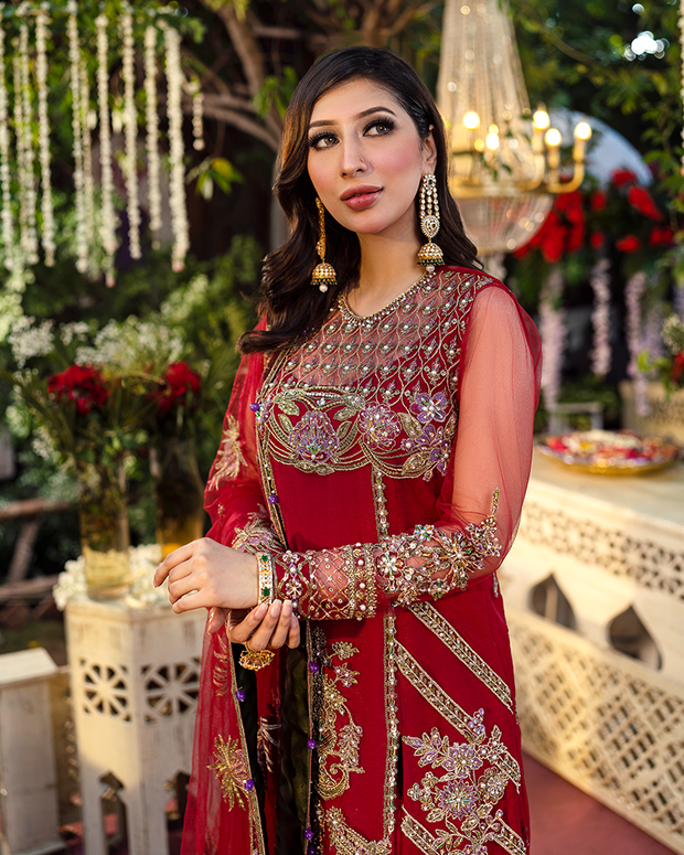 Elegant Pakistani Wedding Dress in Long Kameez Trouser Style