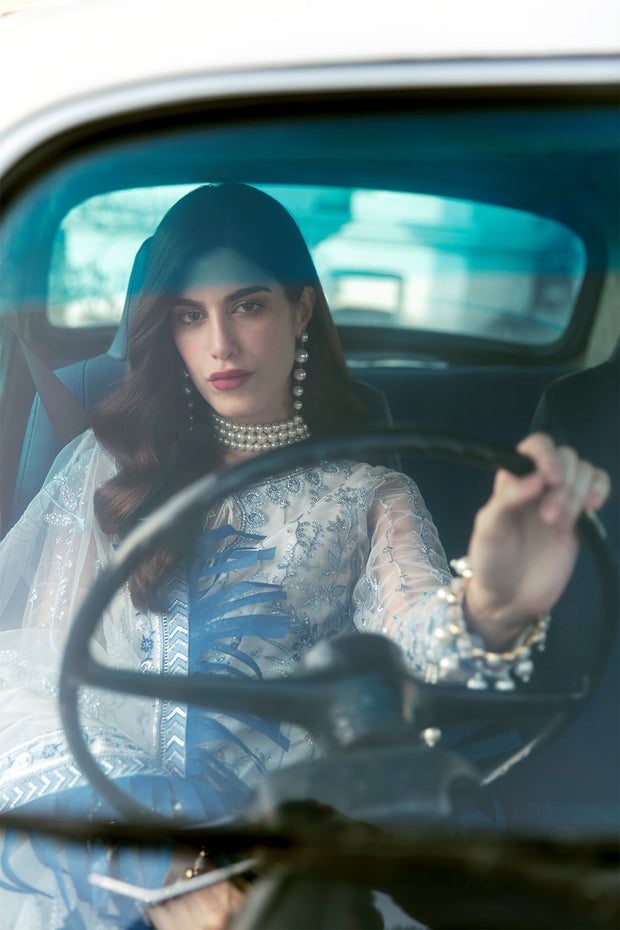 Elegant Pakistani White Dress in Long Style Designer