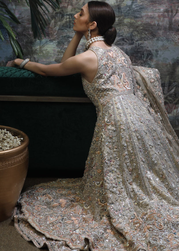 Elegant Pakistani Bridal Cut Lehnga for Wedding  Backside View