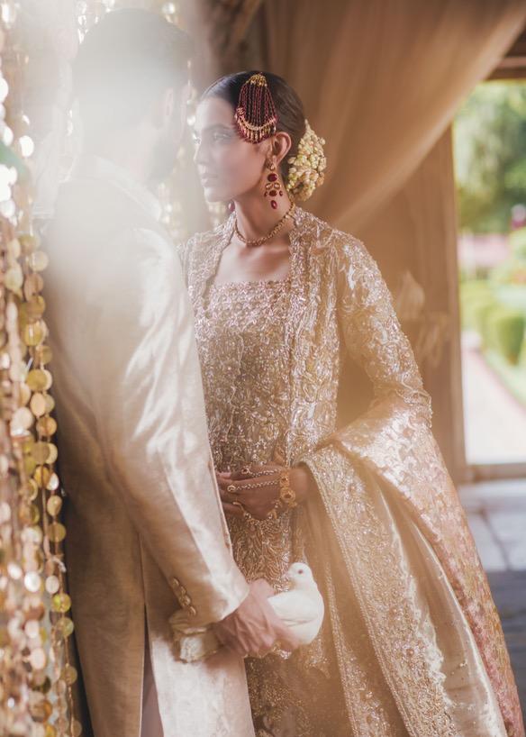 Elegant Pakistani Bridal Gold Lehnga for Wedding Close Up