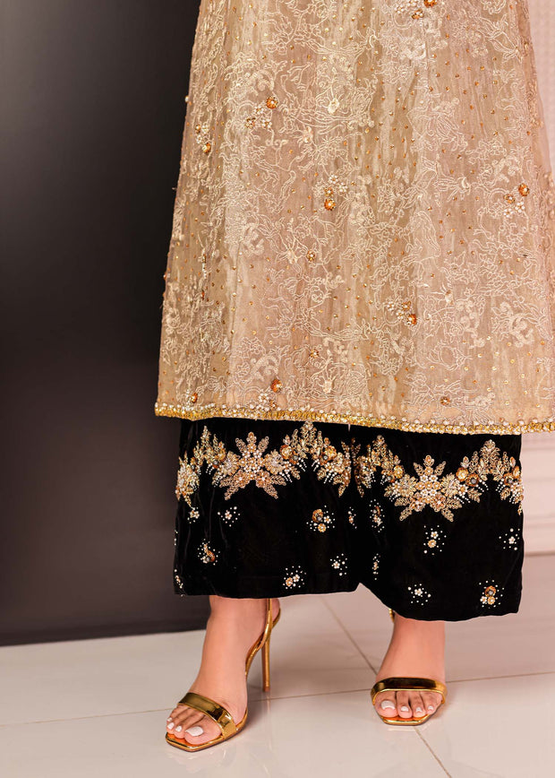 Embellished Kameez Trousers Pakistani Wedding Dress Online