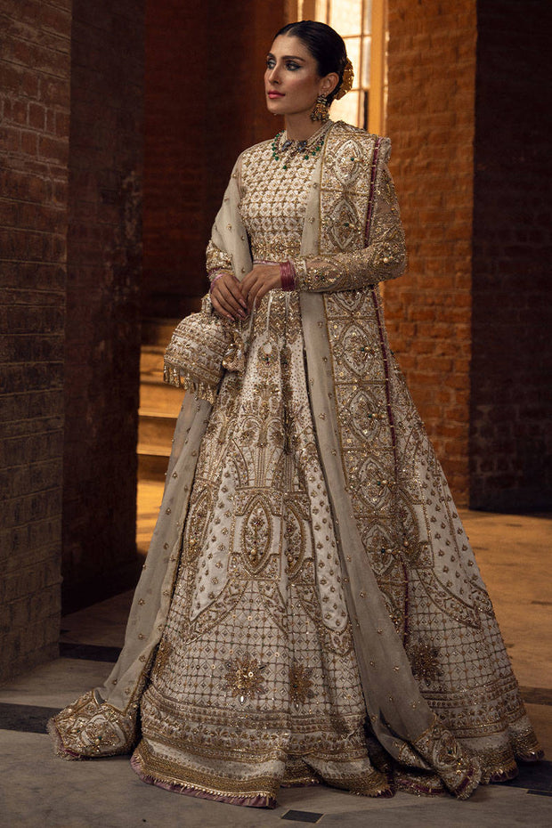 Embellished Pakistani Bridal Dress in Alluring White and Gold Lehenga Choli Dupatta Style