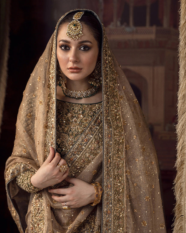 Embellished Tissue Bridal Lehenga Choli and Dupatta Online