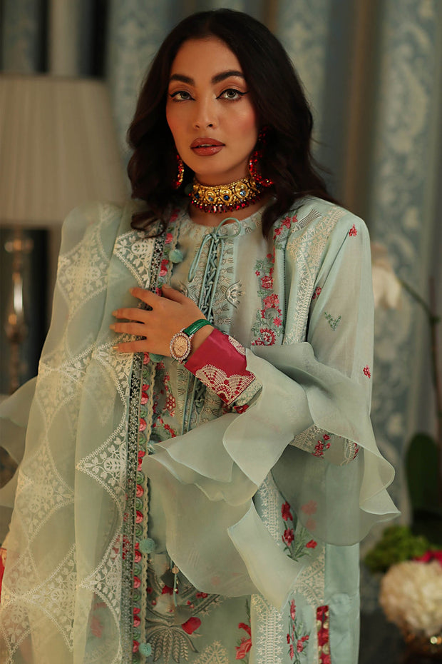 Embroidered Palazzo Kameez Pakistani Eid Dress on Lawn 2022
