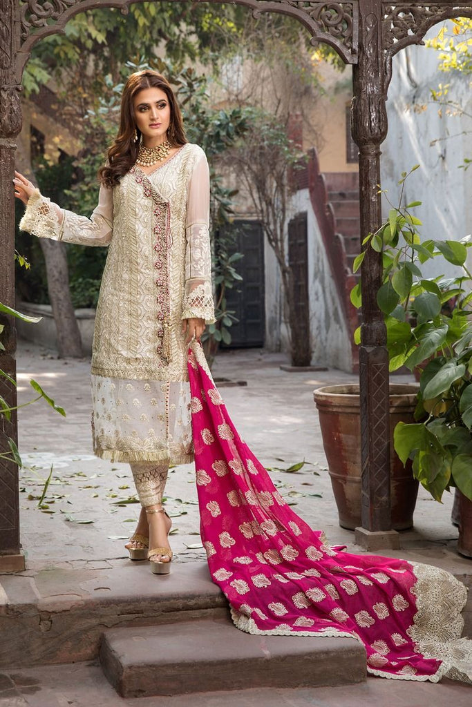 off white dress design DESIGN CODE: ALICE OFF-WHITE Introducing our exquisite RAW Silk Dress with Crystal and Pearl Handwork a luxurious masterpiece. Crafted from premium silk, this dress dazzles with intricate handwork on the neck