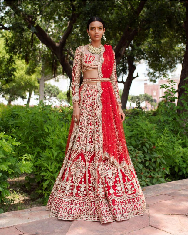 Golden Bridal Lehenga with Red Dupatta Pakistani Wedding Dresses