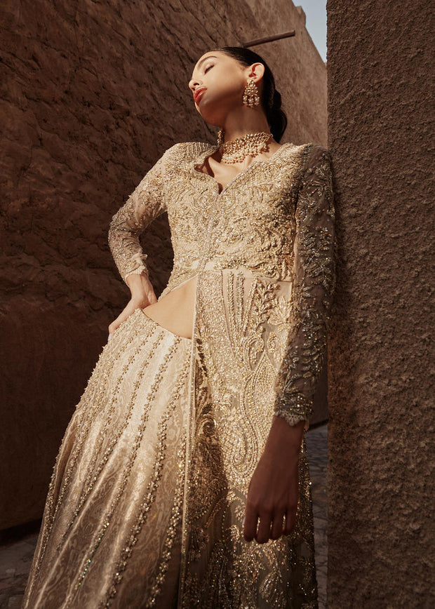 Golden Skin Lehenga Gown Pakistani Wedding Dresses 2023