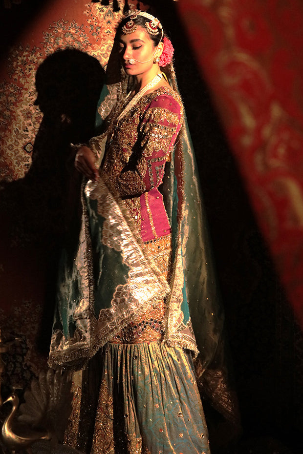 Green Gharara Red Shirt for Pakistani Bridal Dresses SMALL Green Gharara Red Shirt for Pakistani Bridal Dresses SMALL