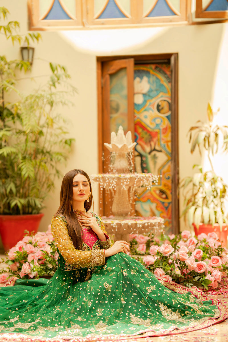 Elegant Green Pishwas Frock & Lehenga - Premium Pakistani Bridal Dress