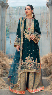Green Velvet Salwar Kameez Pakistani Party Dress 