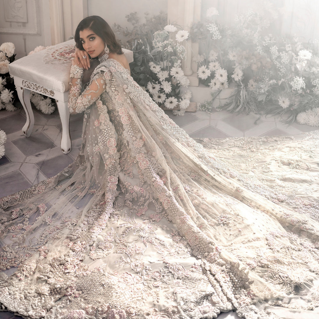 Grey Silver Bridal Lehenga Maxi Pakistani Wedding Dress CUSTOM SIZE Grey Silver Bridal Lehenga Maxi Pakistani Wedding Dress CUSTOM SIZE