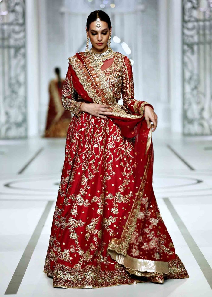 Heavy Red Pakistani Bridal Lehngas with Choli