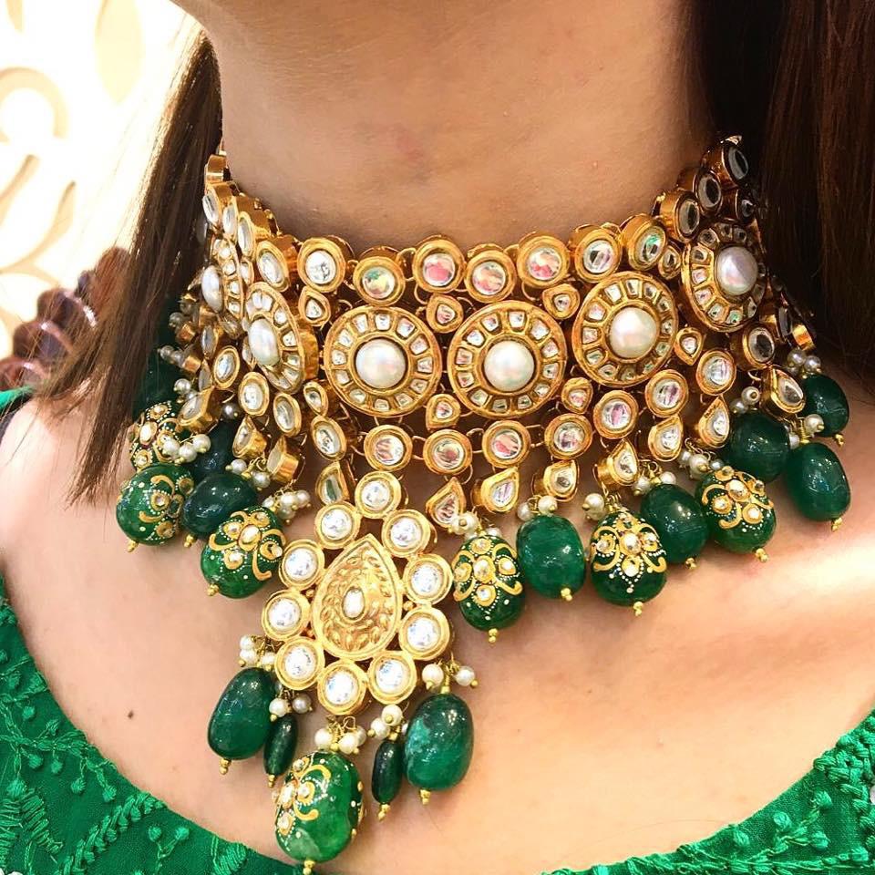 Heavy Gold Kundan Green Pearls Set