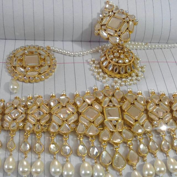 Complete kundan set with gold plated base Model#K 3