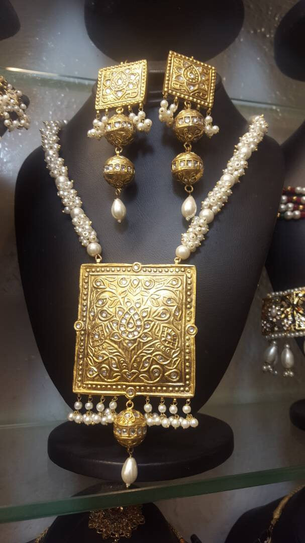 Kundan set with jhumka Model#Kundan 21Kundan