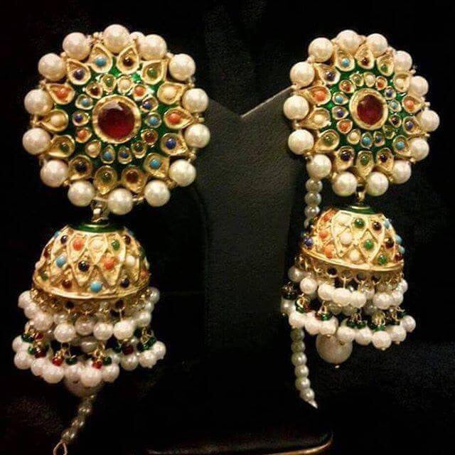 Kundan jhumka earring