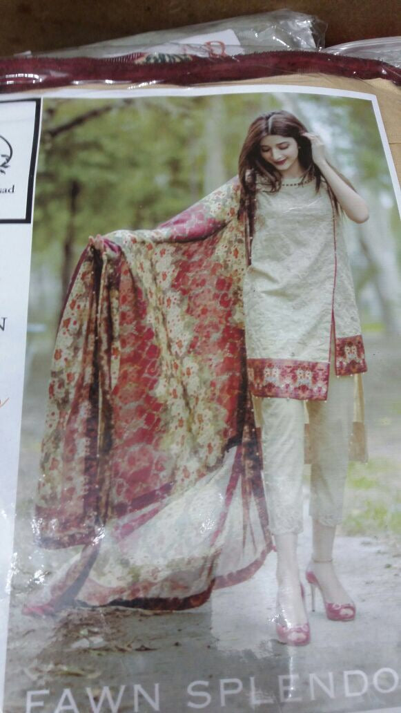 Beautiful dress in linen with brosha dopata Model # 706W