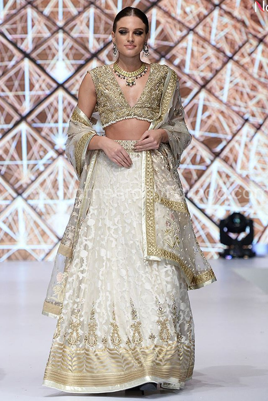 Indian reception bridal lehenga